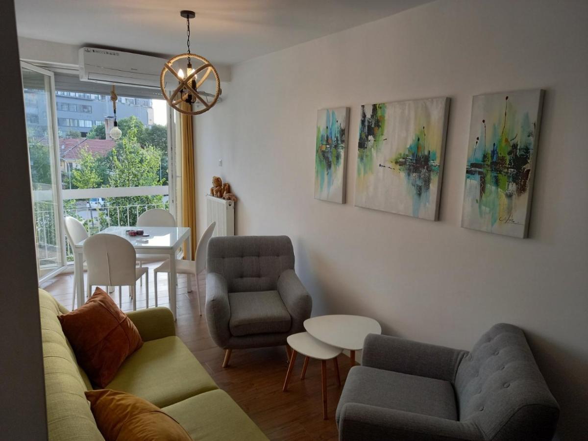 Aaa Apartment プリシュティナ エクステリア 写真